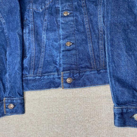 Levis Authorized Vintage Trucker Jacket Men's XS Blue Denim 100% Cotton USA NWT - Picture 9 of 16